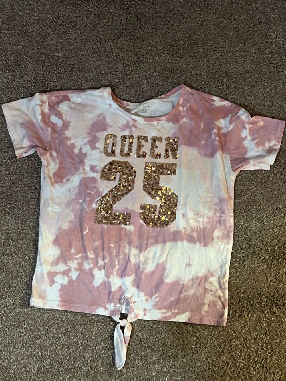 The Children's Place Pink and White Tie-Dye Sequin 'Queen 25' Tee - Picture 2 of 6